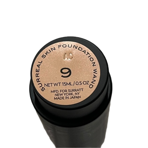 SURRATT • Surreal Skin Foundation Wand • #9 Golden Tan - Picture 3 of 6